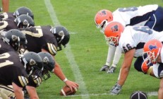 羽毛球赛场焦点！法国队对阵瑞士队，防守反击奏效，球队笑到最后